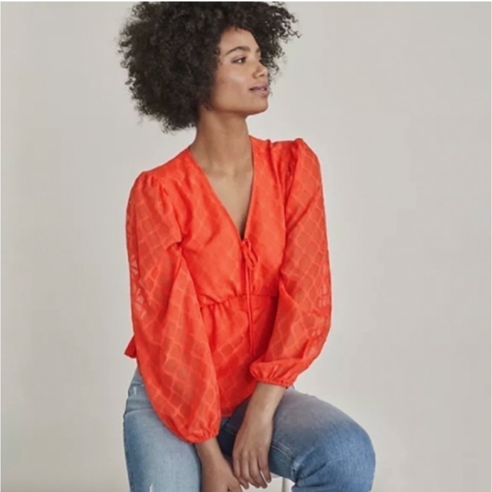 Elizabeth and James Orange Long Sleeve Blouse Size Medium